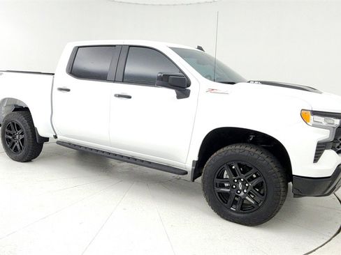 Certified 2025 Chevrolet Silverado 1500 LT Trail Boss w/ Convenience Package II image 8