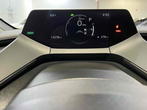 Used 2024 Toyota Prius Limited image 84