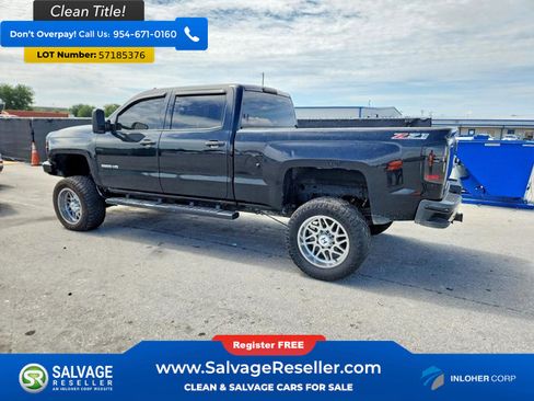 Used 2015 Chevrolet Silverado 2500 LT AWD/4WD image 3