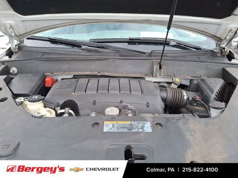 Certified 2017 Chevrolet Traverse LT w/ Style and Technology Package image 31