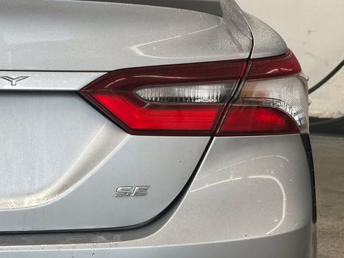 Used 2023 Toyota Camry SE image 23