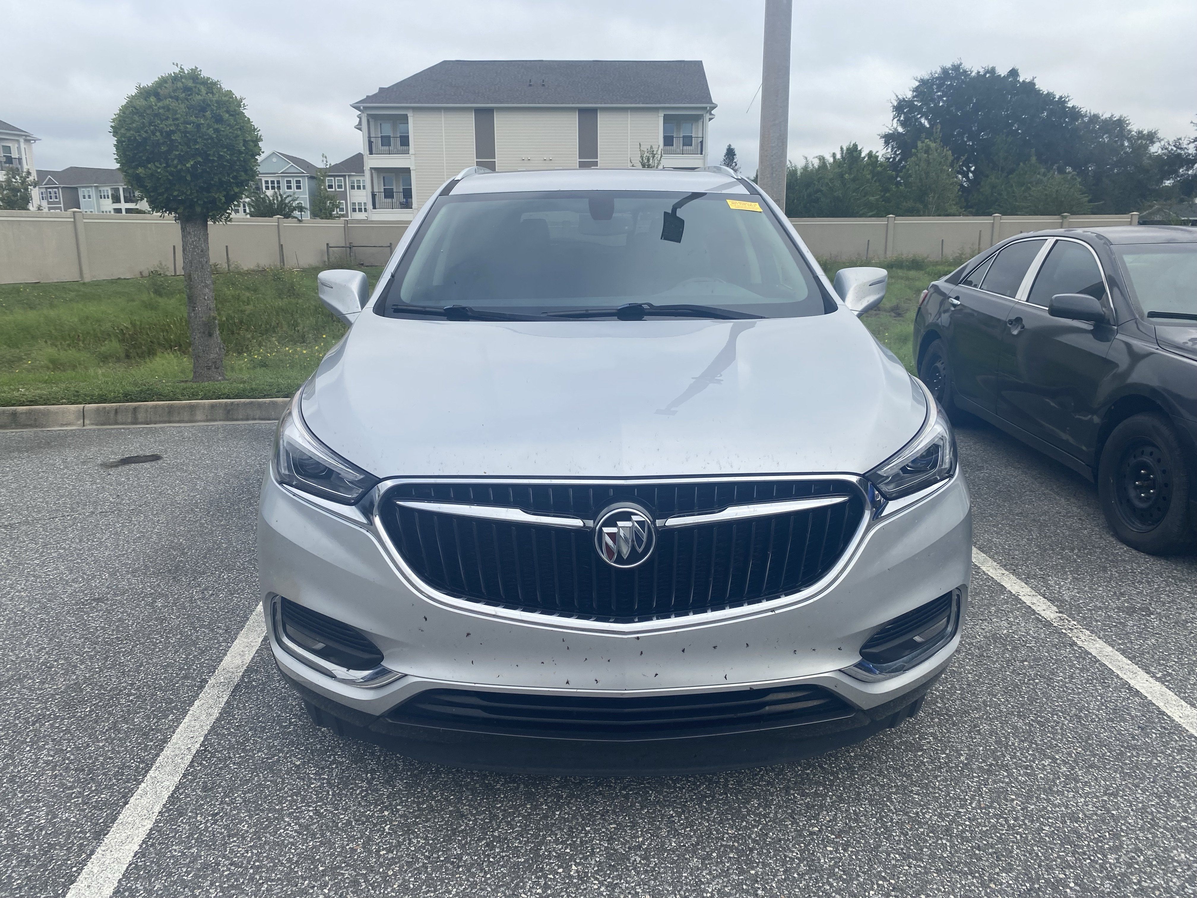 Used 2020 Buick Enclave Essence w/ Sound and Sites Package FWD image 14