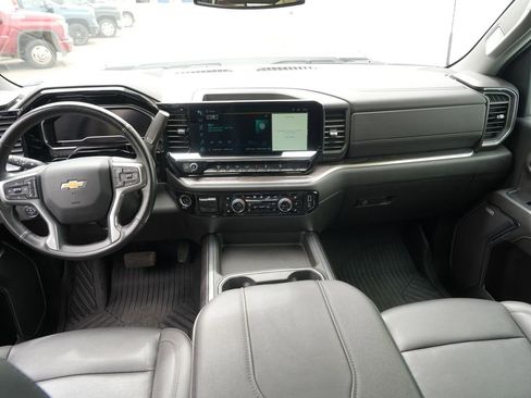 Used 2024 Chevrolet Silverado 3500 LTZ w/ LTZ Plus Package AWD/4WD image 26