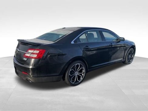 Used 2018 Ford Taurus SHO w/ Driver Assist Package image 2