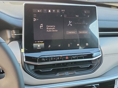 New 2026 Jeep Compass Limited image 8