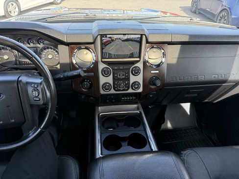 Used 2015 Ford F350 Lariat w/ Lariat Ultimate Package AWD/4WD image 9