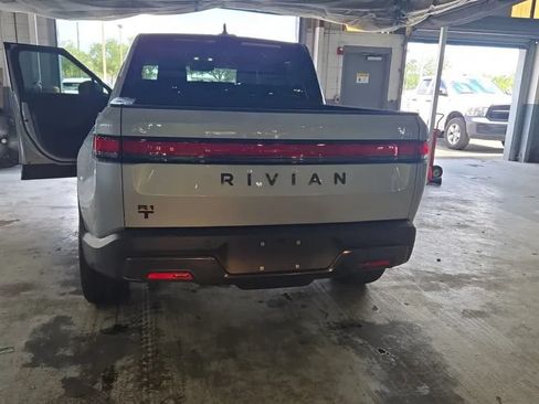 Used 2026 Rivian R1T Premium Tri AWD/4WD image 5