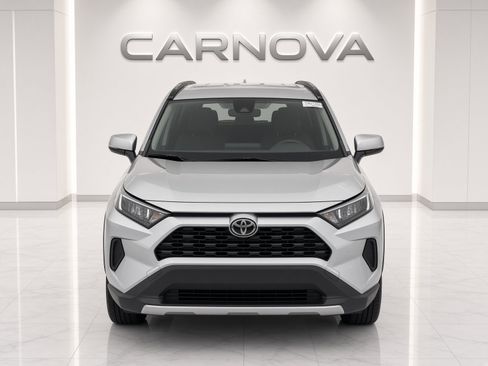Used 2020 Toyota RAV4 LE w/ Carpet Mat Package AWD/4WD image 4