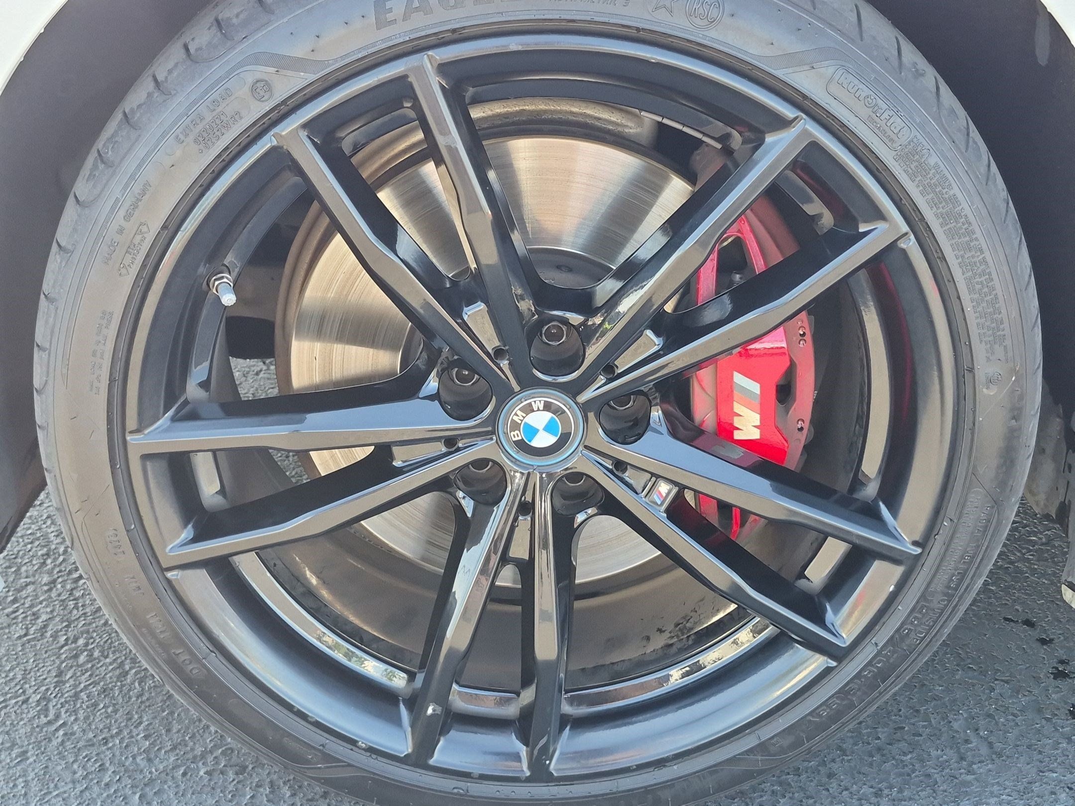 Used 2023 BMW 330e w/ M Sport Package RWD image 13