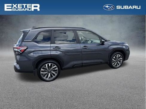 Used 2025 Subaru Forester Touring AWD/4WD image 4