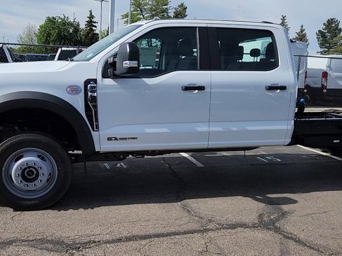 New 2025 Ford F550 4x4 Crew Cab image 3