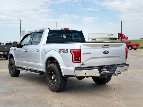 Used 2017 Ford F150 Lariat w/ Equipment Group 502A Luxury AWD/4WD image 3