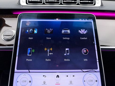 Used 2024 Mercedes-Benz S 580 4MATIC Sedan image 23