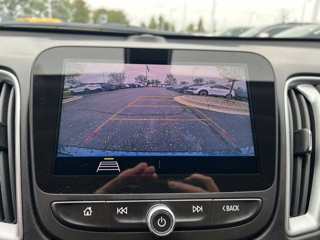 Used 2020 Chevrolet Malibu RS FWD image 19