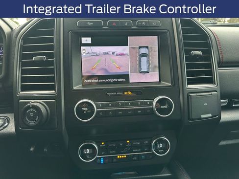 Used 2021 Ford Expedition Limited image 24