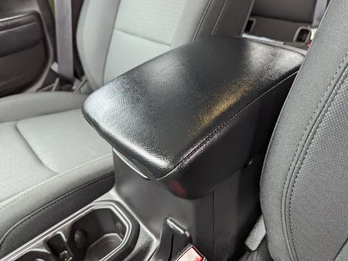 Used 2023 Jeep Gladiator Sport image 26