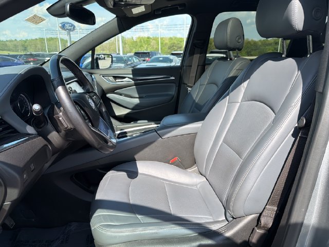 Used 2023 Buick Enclave Essence w/ Experience Buick Package AWD/4WD image 20