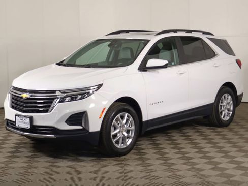 Used 2023 Chevrolet Equinox LT image 8