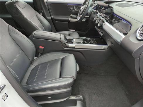 Used 2022 Mercedes-Benz GLB 35 AMG 4MATIC image 20