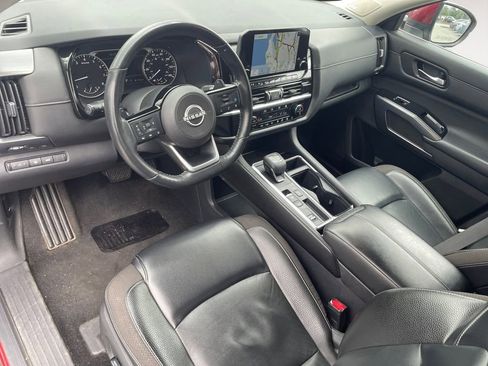 Used 2022 Nissan Pathfinder SL w/ SL Premium Package image 17