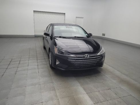 Used 2020 Hyundai Elantra SE w/ Cargo Package (C1) FWD image 13
