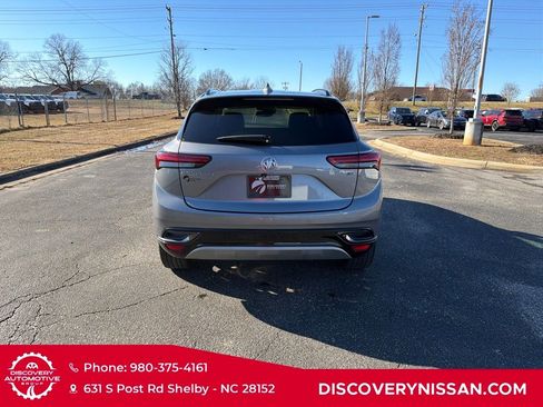 Used 2022 Buick Envision Preferred image 8