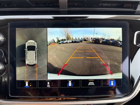 Used 2023 Chevrolet Bolt EUV Premier w/ Sun & Sound Package image 39