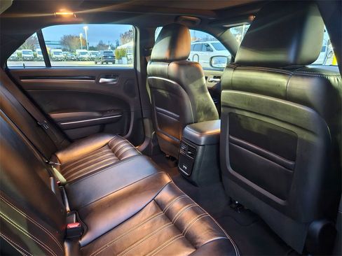 Used 2023 Chrysler 300 S image 34