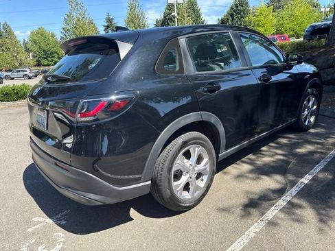 Used 2024 Honda HR-V LX image 4