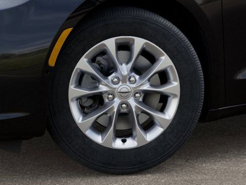 New 2026 Chrysler Pacifica Select image 11