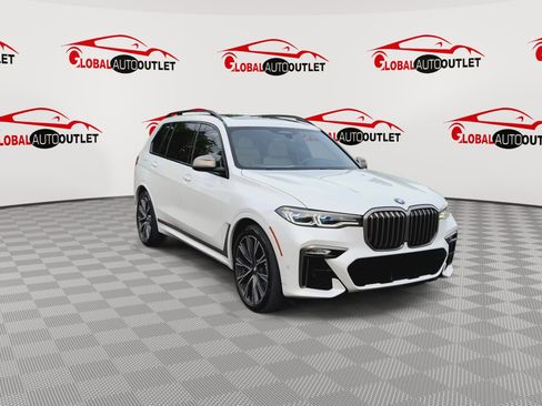 Used 2021 BMW X7 M50i AWD/4WD image 2