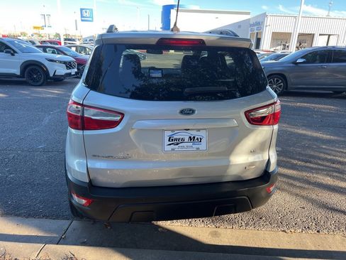 Used 2019 Ford EcoSport SE w/ SE Convenience Package image 6