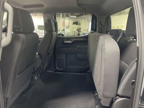 Used 2024 Chevrolet Silverado 1500 LT AWD/4WD image 24