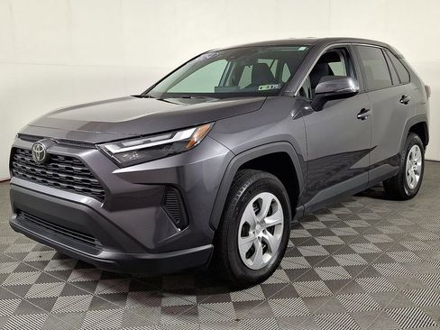 Used 2024 Toyota RAV4 LE image 6
