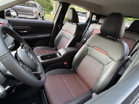New 2026 Nissan Kicks SR w/ Cold Weather Package AWD/4WD image 35