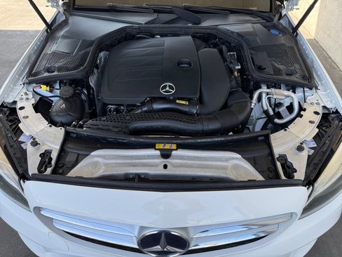 Used 2019 Mercedes-Benz C 300 Sedan image 18