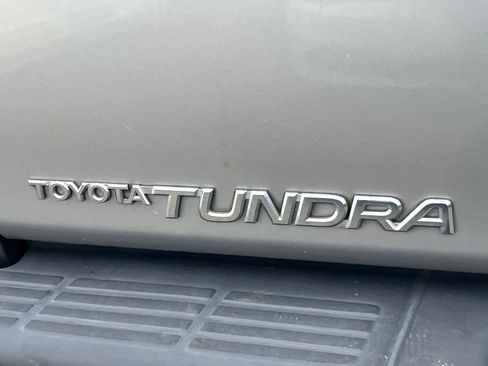 Used 2005 Toyota Tundra SR5 image 7