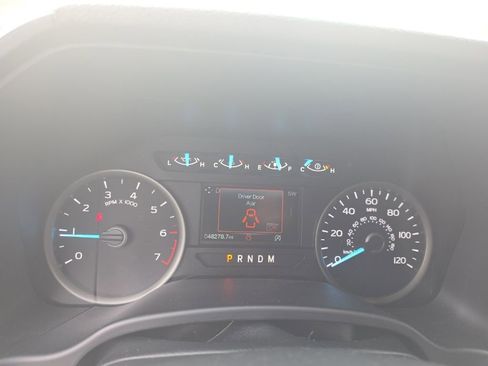 Used 2019 Ford F150 XLT w/ Equipment Group 302A Luxury image 10