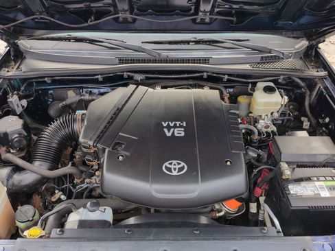 Used 2012 Toyota Tacoma 4x4 Double Cab image 15