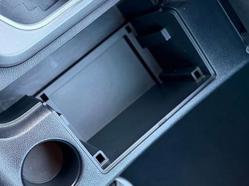 Used 2012 Toyota Tundra Limited w/ Platinum Pkg image 31