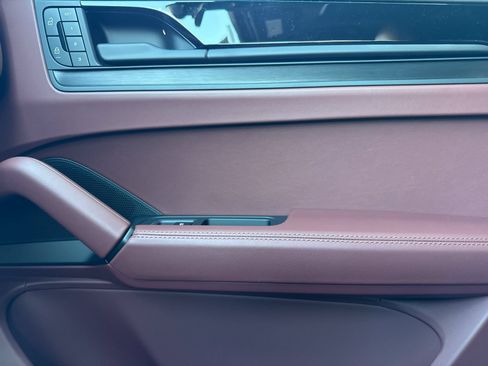 New 2026 Porsche Cayenne GTS AWD/4WD image 20