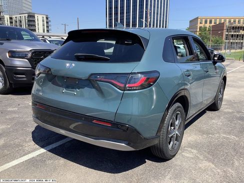 Used 2024 Honda HR-V EX-L image 3