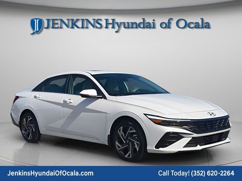 New 2026 Hyundai Elantra Limited image 11