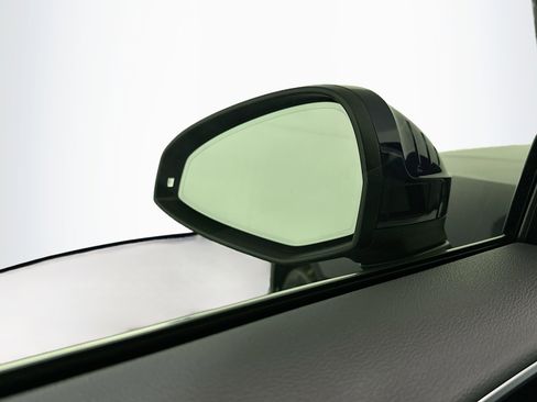 Used 2020 Audi A4 2.0T Premium w/ Convenience Package image 16