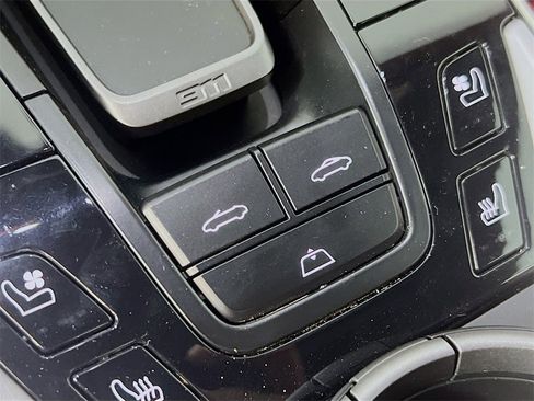 Certified 2022 Porsche 911 Turbo S image 14