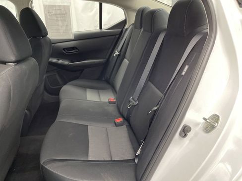 Used 2025 Nissan Sentra SV image 22