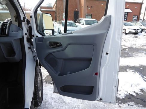 Used 2015 Ford Transit 350 XL image 23