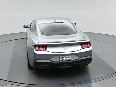 Used 2025 Ford Mustang Premium image 44