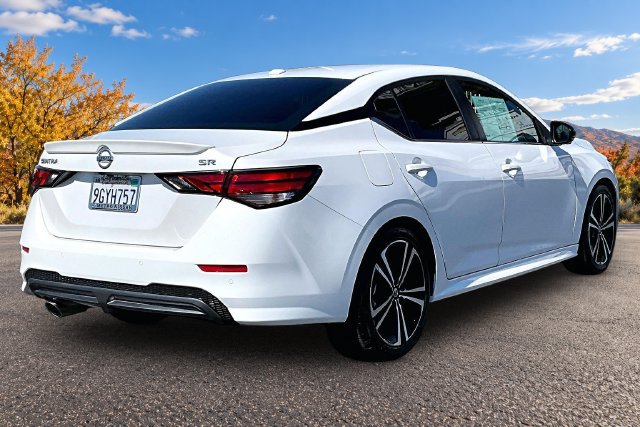 Used 2023 Nissan Sentra SR w/ SR Premium Package FWD image 6