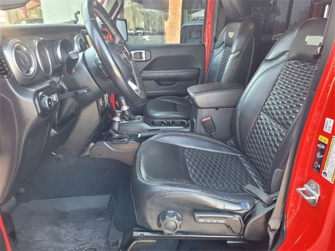 Certified 2022 Jeep Wrangler Unlimited Sahara image 5